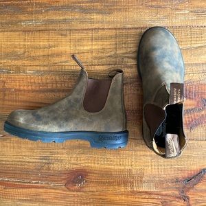 Blundstone 585 Chelsea Boots